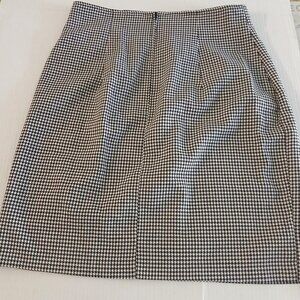 Over & Under Woman Skirt